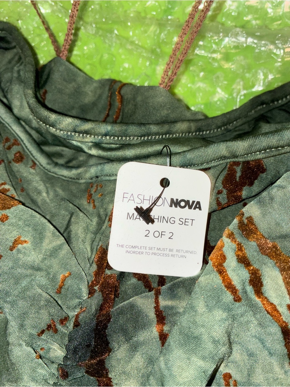 Fashion Nova Green and Rust Velvet Accent Skirt